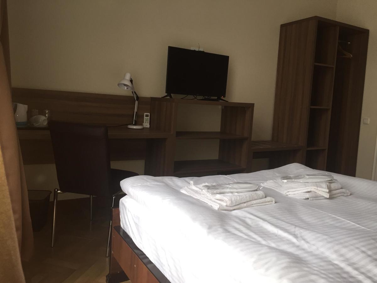 Hotel Nice Tbilisi Exterior foto