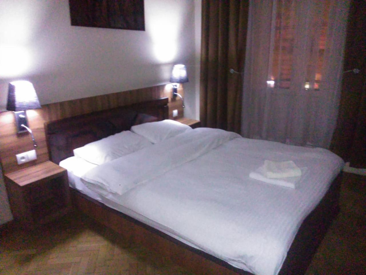 Hotel Nice Tbilisi Exterior foto